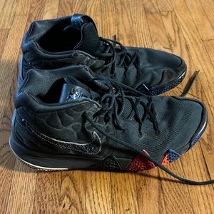 Nike Kyrie 4